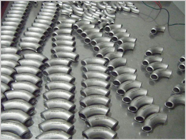Alloy steel pipe